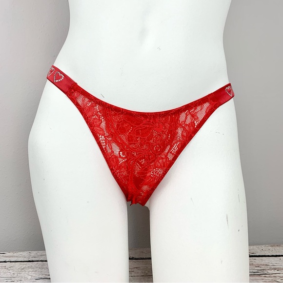 NWT Large Victoria’s Secret Crotchless Panties Heart Shine Strap Lace Red Panty - Picture 4 of 7